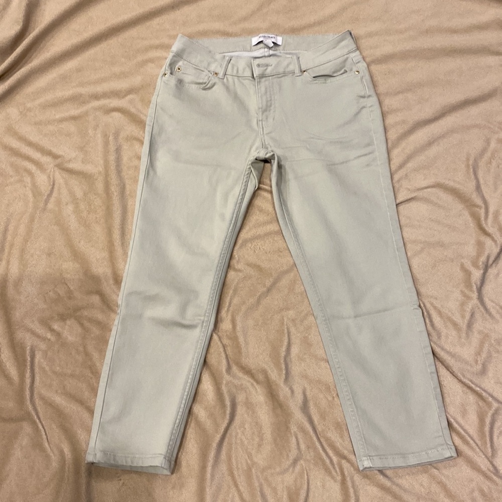 Ellen Tracy Stretch Capris